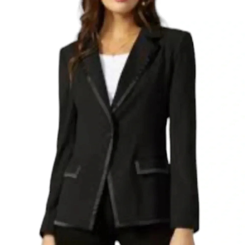 Tahari Satin bow trim triple breasted Crepe blazer Sz 6  petite